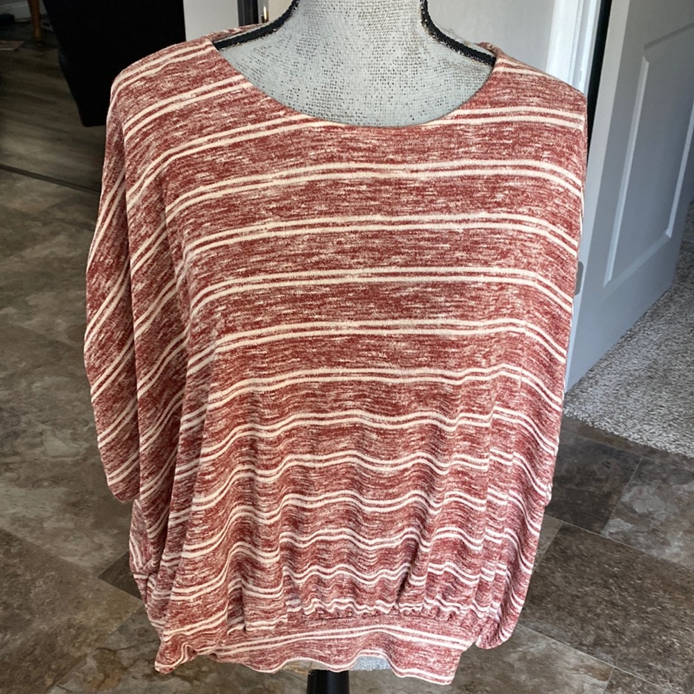 Light sweater tunic